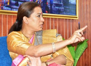 Cabinet minister Rekha Arya write a latter against IAS officer
