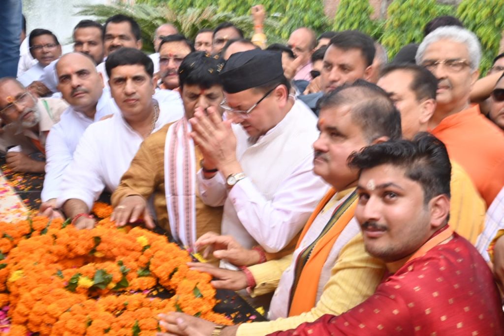 Statue of Mahavir Sharma will be installed in the martyr site- Rampur Tiraha