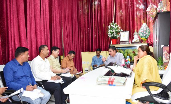 Rekha Arya take review meeting with departmantal officers 