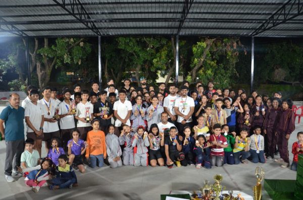 State open roller skating chaimpionship, Geeta Dhami awarded winner 