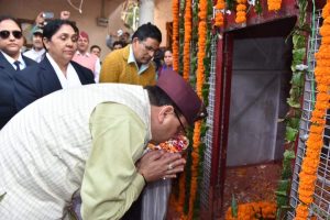 Cm dhami pay tribute on uttrakhad sthapana diwas