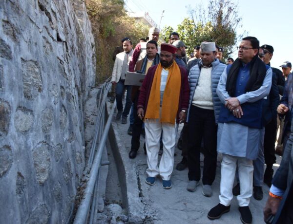 Cm Pushkar singh Dhami visited joshimath talked to people