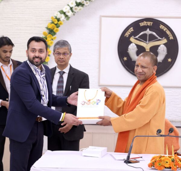 7 country's representative meet up cm yogi adityanath 