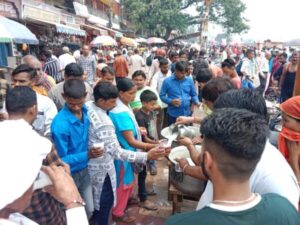 Water distribution camp organized by girvar nath trust