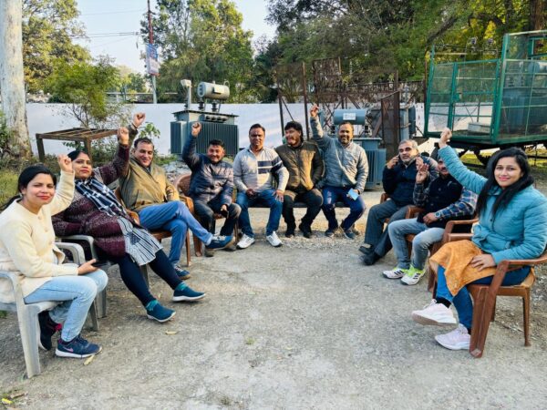Uttrakhand Power corporation junior engineer association agitation