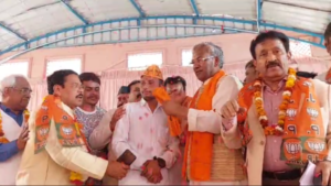 Congress leader and many sant joined bjp in Haridwar 