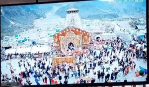 Rudrpryag adminstration arenge 10 LCD in ashtha path kedarnath