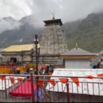 Kedarnath Dham में दिख रहा श्रद्धालुओं का उत्साह, आंकड़ा 4 लाख के पार