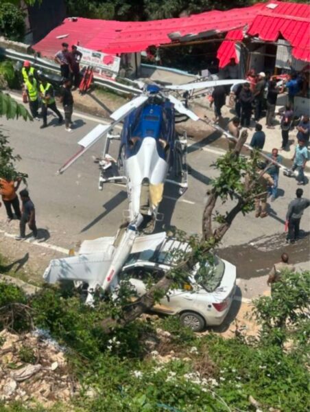Emergency landing of Helicopter in District Rudraprayag.