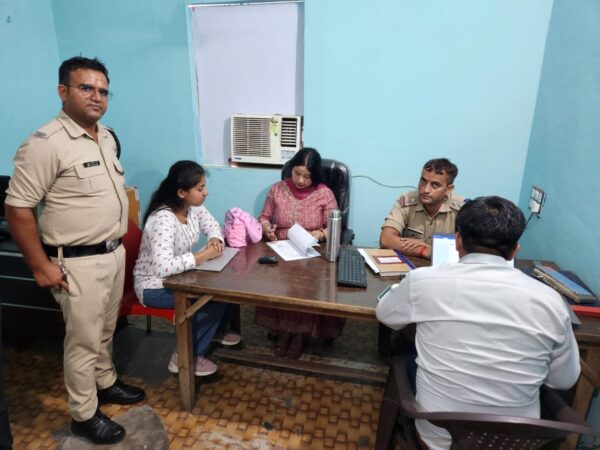Haridwar Drugs team arrested one men alleged selling illegal medicine in medical store