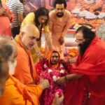 Swami Ved Murti Puri बने निरंजनी अखाड़े के महामंडलेश्वर