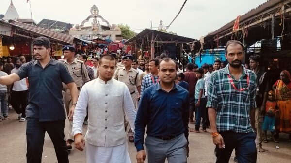 haridwar-adminstration-will-take-important-meeting-about-crawd-managment-with-chandi-and-mansa-devi-mandir-managment
