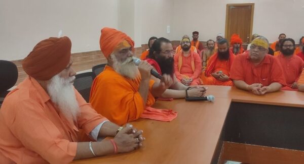 ardhkumbh2027-akhada parishad big annoucment for uttrakhand desaster