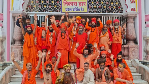 juna-akhada's Chadi Yatra continued reached Daksh Mandir kankhal