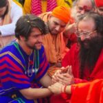 Dhirendra Shastri की पदयात्रा में शामिल हुए अखाड़ा परिषद अध्यक्ष श्रीमहंत रविंद्रपुरी