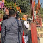 Amit Shah in Haridwar -अर्जी लगाने पहुंचे हरिद्वार के इस हनुमान मंदिर में