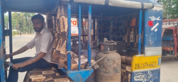 Haridwar Gas Cylinder News comercial cylinder's viral video