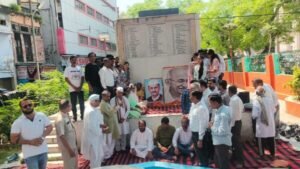 Haridwar Congress pay homage to Gandhi and Shashtri
