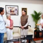 International Film निर्माताओं के प्रतिनिधिमंडल ने सीएम पुष्कर सिंह धामी से की मुलाकात 