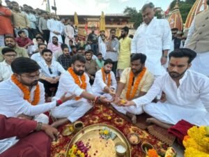 Haridwar News new elected officers did Ganga pujan at Har ki Paudi
